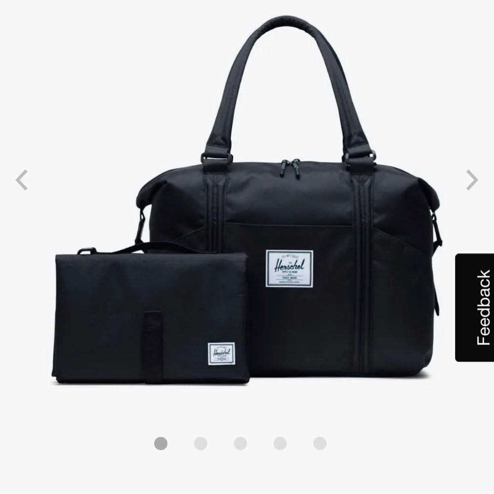 Herschel supply co strand sprout diaper / messenger bag 28.5 in black NWT